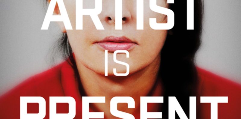 Marina Abramovic - The Artist is present-1
