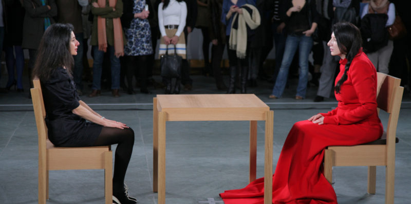 Marina Abramovic - The Artist is present-2