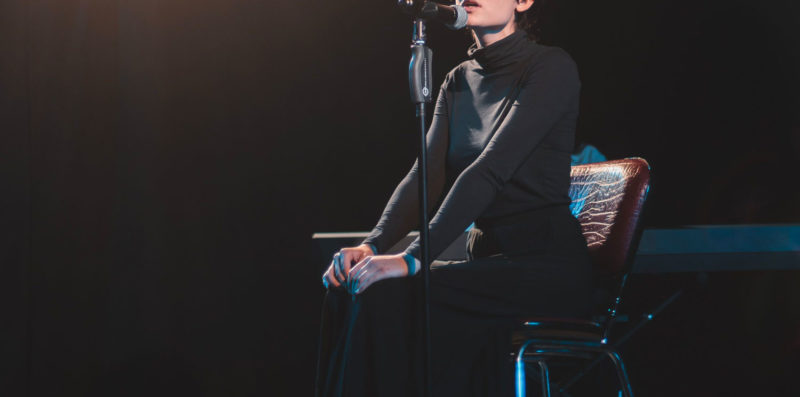 Komidi 2026 – Le piaf noir-1